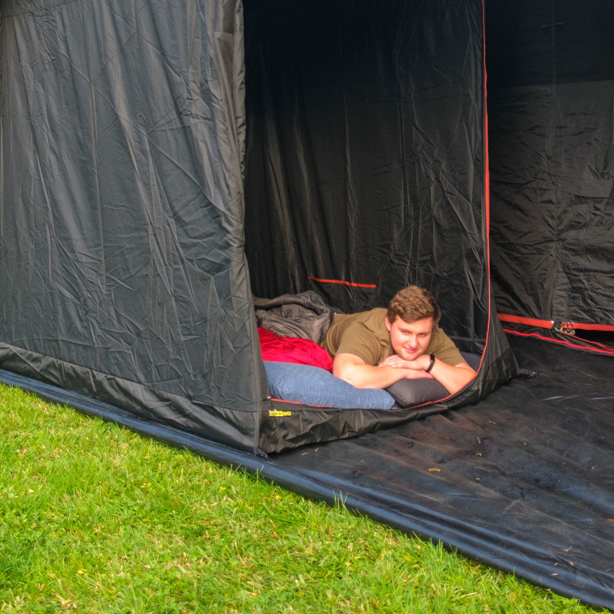 Shapeshifter 4 Bedroom Pod