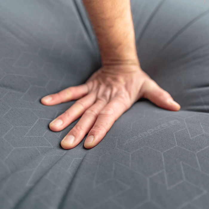 Monstabed Twin 001 Key Feature Stretch Surface  1