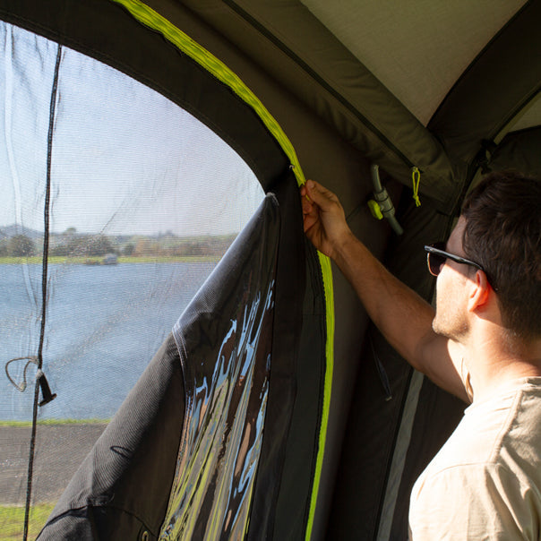 P2 Roadiebase Deluxe Wall L 000 Key Feature 3 Layer Wall A  604