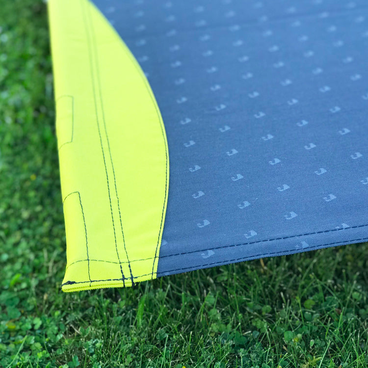 W Leg Strecher Fabric